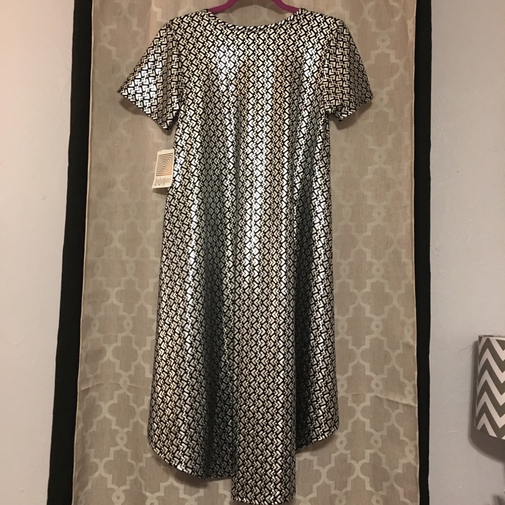 LulaRoe ✨NWT✨ Elegant Carly in Black/Silver Arrows - Picture 2 of 8
